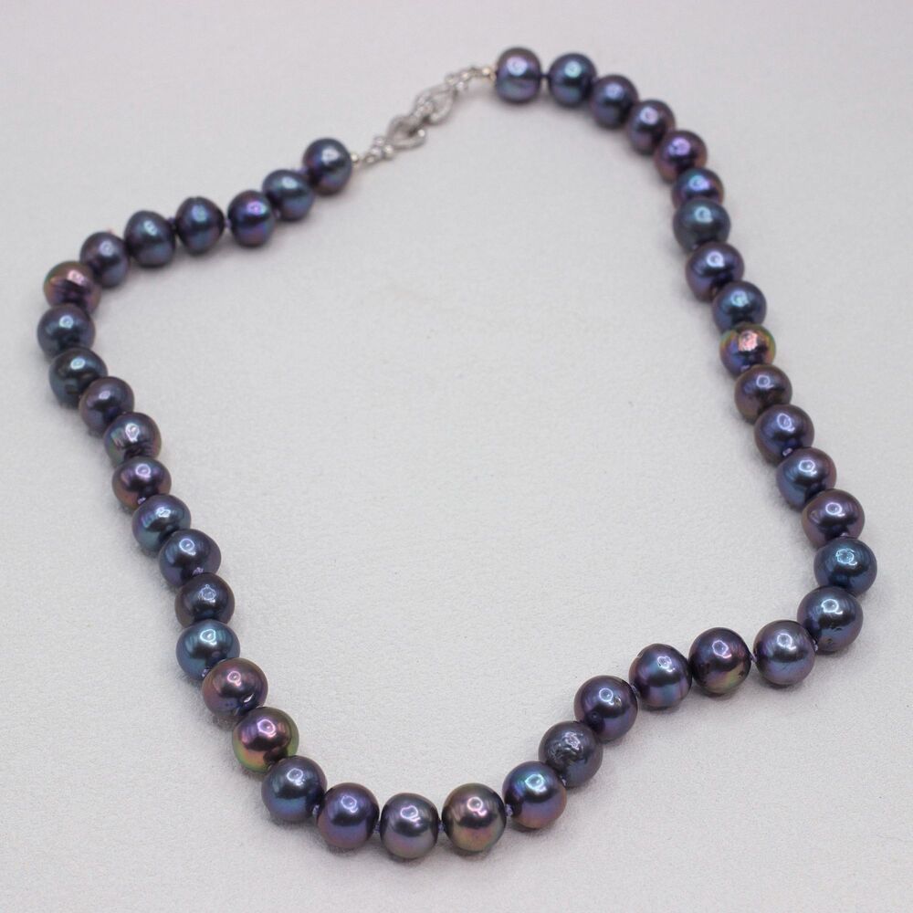 19” Peacock Black Freshwater Edison Pearl Hand Knotted Necklace  Sterling Silver